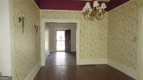 Entry Way - 110 Boulevard, Lagrange, GA 30240 photo 2 of 2
