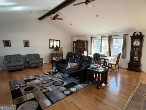 76 Briarwood Dr, Lagrange, GA 30241 photo 2