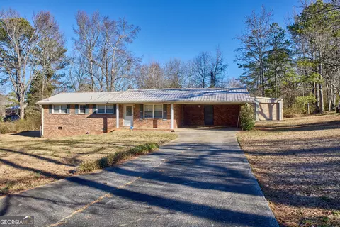 6358 Hemp St, Douglasville, GA 30135