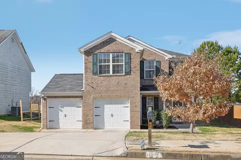 11075 Shadow Ct, Hampton, GA 30228