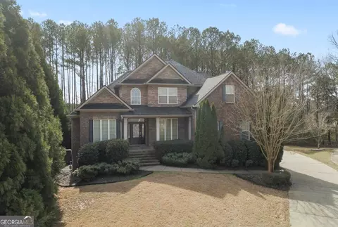 1513 Royce Dr, Locust Grove, GA 30248