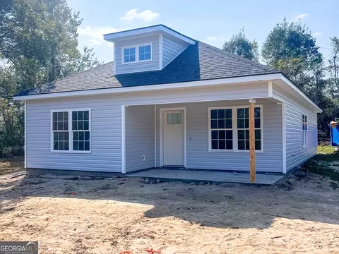 438 Johnson St, Portal, GA 30450