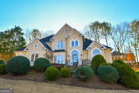 605 Rose Creek Cir, Johns Creek, GA 30097