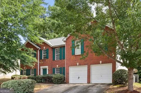 6037 Fairington Farms Ln, Lithonia, GA 30038