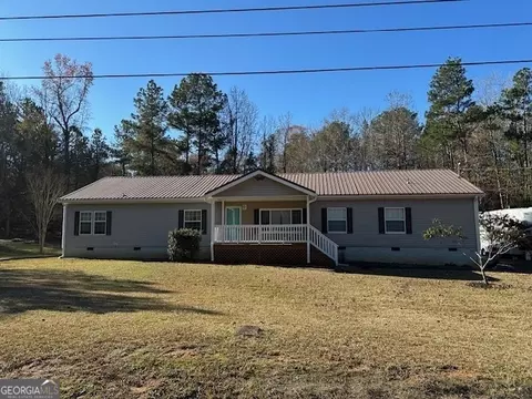 118 N Village Way NW, Milledgeville, GA 31061
