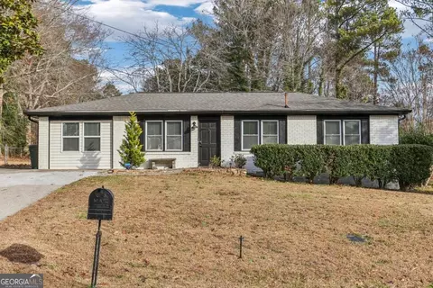 4345 Clare Ln, Lithia Springs, GA 30122