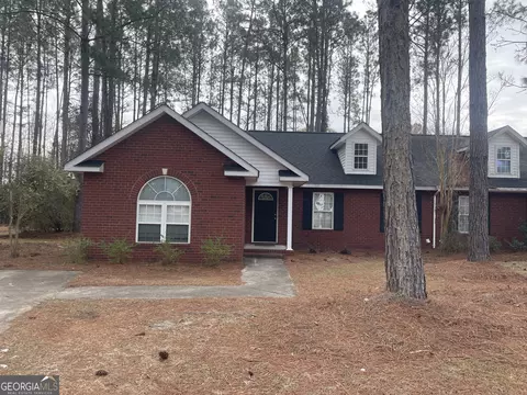 1143 B Southbend Dr #B, Statesboro, GA 30458