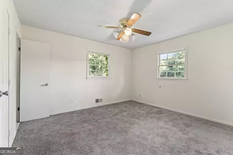 7010 Fielder Rd, Rex, GA 30273 photo 17