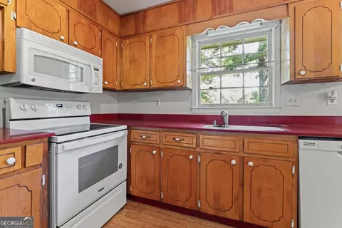 7010 Fielder Rd, Rex, GA 30273 photo 11