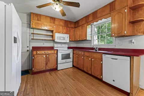 7010 Fielder Rd, Rex, GA 30273 photo 9