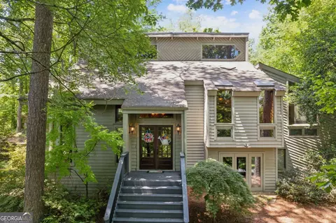 5090 Nesbit Ferry Ln, Atlanta, GA 30350