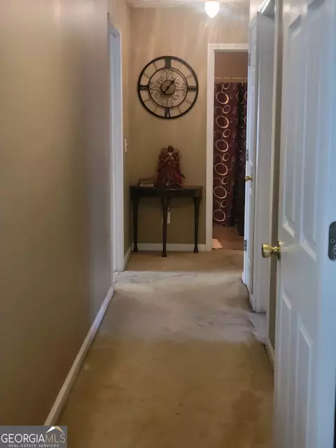 Entry Way - 155 Vinnys Way, Covington, GA 30014 photo 2 of 2