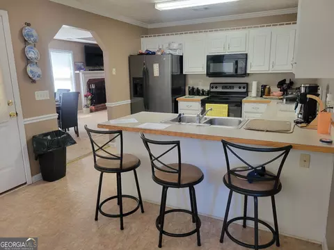 Kitchen - 155 Vinnys Way, Covington, GA 30014 photo 1 of 1