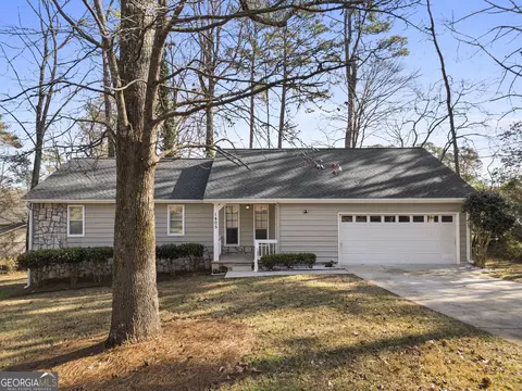 1405 Shady Pine Ter, Ellenwood, GA 30294