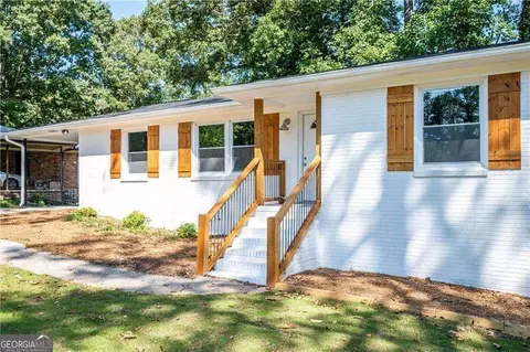 207 Okemah Trl SE, Marietta, GA 30060