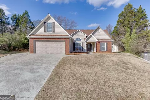 1920 Hampton Walk Ct, Hoschton, GA 30548