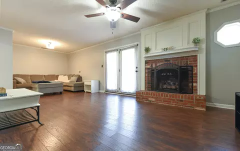 Living - 112 Meadowland Trl, Lagrange, GA 30240 photo 1 of 1