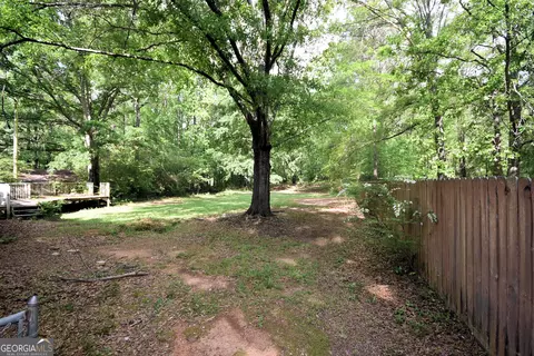 Exterior - 132 Terri Rd, Lagrange, GA 30240 photo 4 of 7