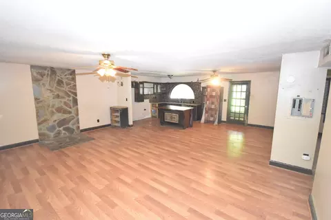 Living - 132 Terri Rd, Lagrange, GA 30240 photo 1 of 2