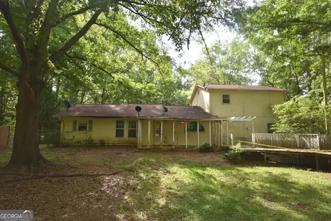 Exterior - 132 Terri Rd, Lagrange, GA 30240 photo 6 of 7