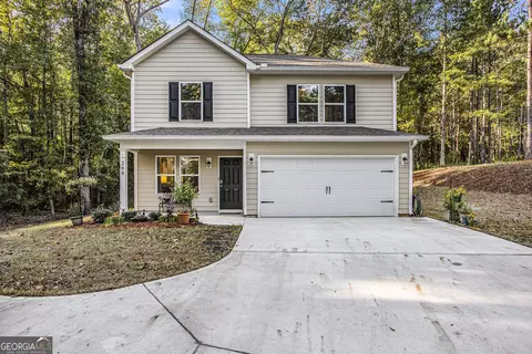 208 Runaway Lake Dr, Griffin, GA 30224