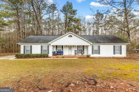 58 Belleau Woods Dr, Newnan, GA 30263