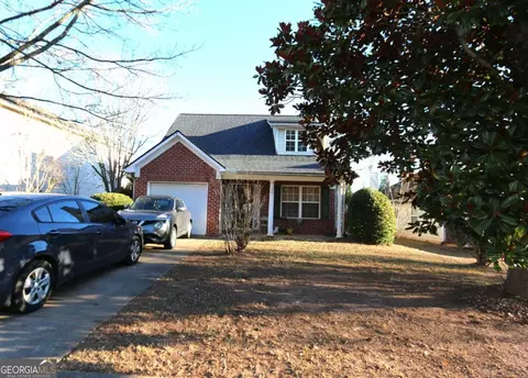 210 Lakeview Trl, Covington, GA 30016