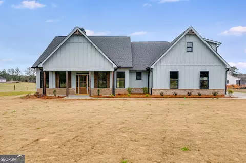 628 Ridge Rd, Dallas, GA 30157