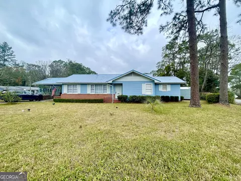 1715 City Blvd, Waycross, GA 31501