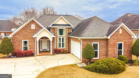 320 Oakpark Ter, Mcdonough, GA 30253