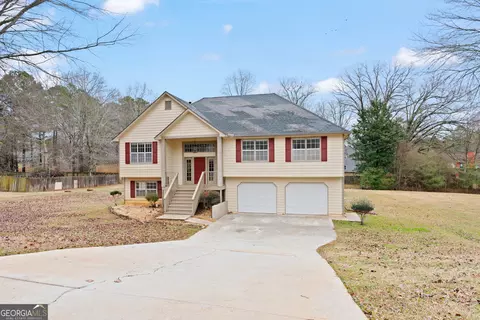 384 Chateauguay Dr, Ellenwood, GA 30294