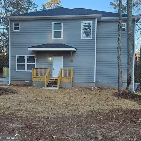 7190 Buck Creek Dr, Fairburn, GA 30213