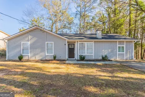 1832 Vauxhall Dr, Lithonia, GA 30058