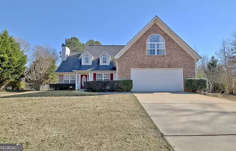 141 Dodgen Place Dr, Hampton, GA 30228 photo 2
