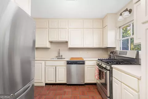 945 Walnut St, Macon, GA 31201 photo 13