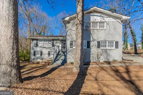 2668 Woodfen Dr, Ellenwood, GA 30294