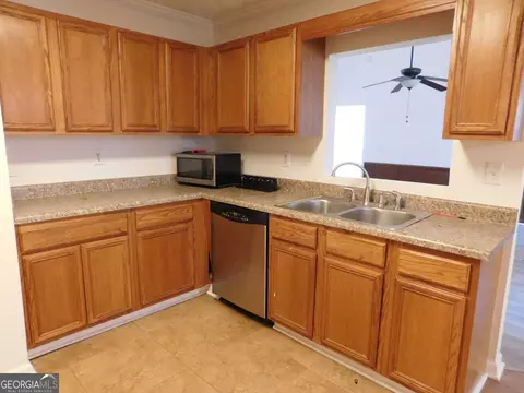 153 W James Cir, Hampton, GA 30228 photo 17
