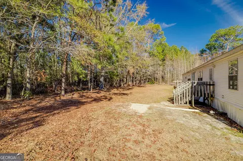 Exterior - 162 Pearl Davis Rd, Springfield, GA 31329 photo 4 of 4