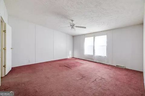 Bedroom - 162 Pearl Davis Rd, Springfield, GA 31329 photo 1 of 10