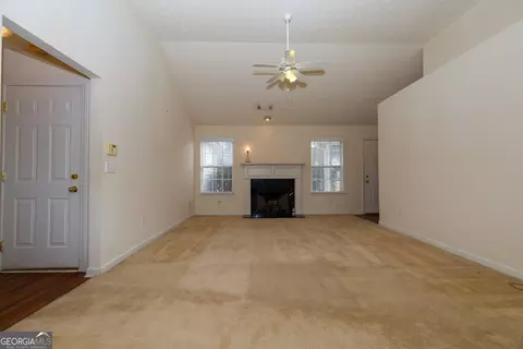190 Wynfield Dr, Covington, GA 30016 photo 4