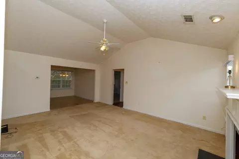 190 Wynfield Dr, Covington, GA 30016 photo 3