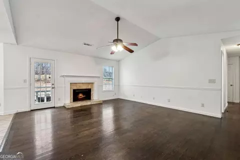 2718 Winky Blf, Dacula, GA 30019 photo 5