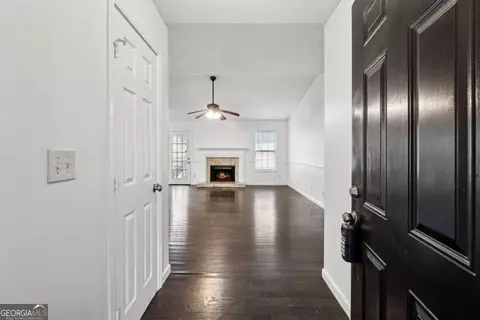 2718 Winky Blf, Dacula, GA 30019 photo 3