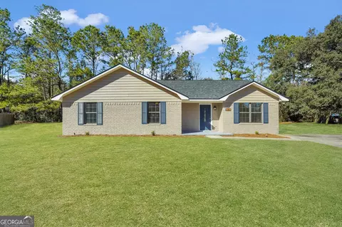 95 James Ln, Midway, GA 31320