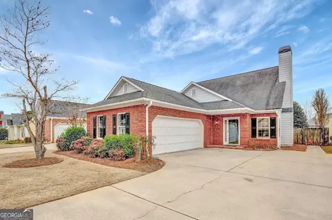 155 Woodgate Cir, Fayetteville, GA 30215