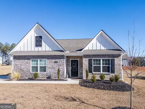 706 Woody Dr, Monroe, GA 30655