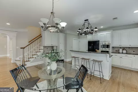 Kitchen - 9120 Etching Overlook, Duluth, GA 30097 photo 2 of 7