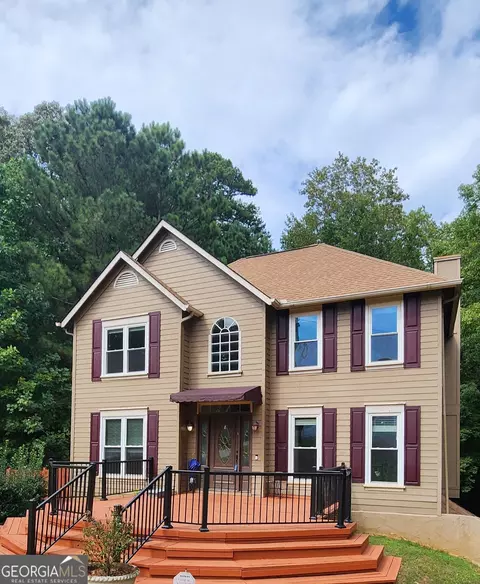 430 Lake Dylan Ct, Fairburn, GA 30213