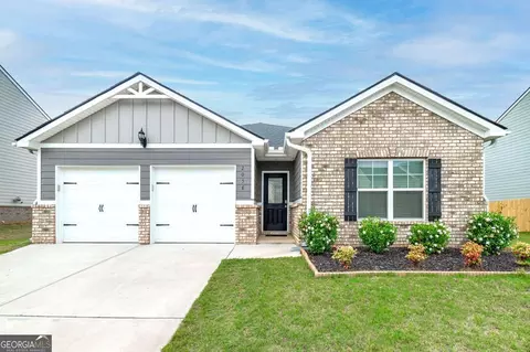 2058 Dickons Garden Ln, Mcdonough, GA 30253