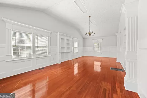 Living - 115 Knox Dr, Cornelia, GA 30531 photo 1 of 1